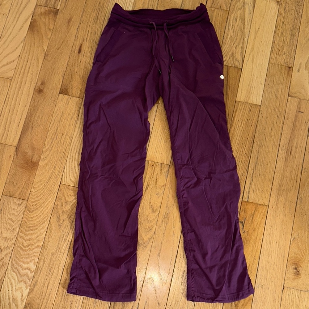 Lululemon Dance Studio Mid-Rise Pant Regular